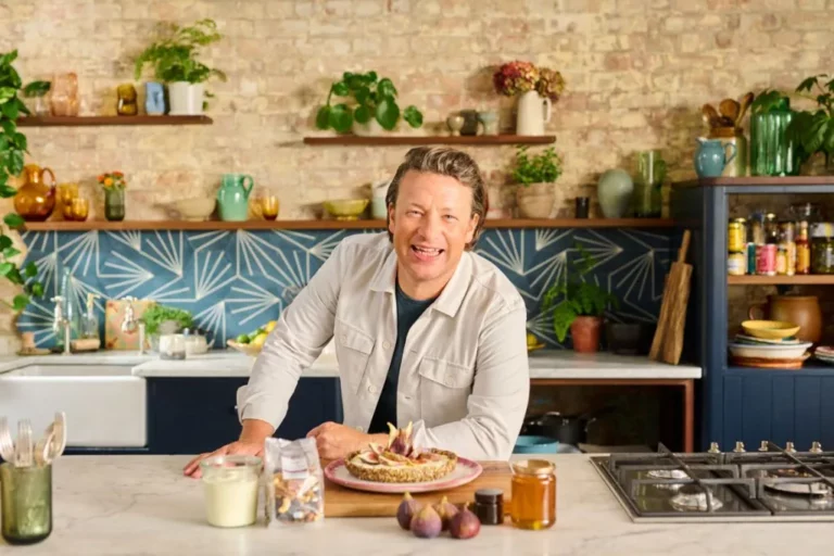 Jamie Oliver needs your help to find 22 tonnes of stolen cheese