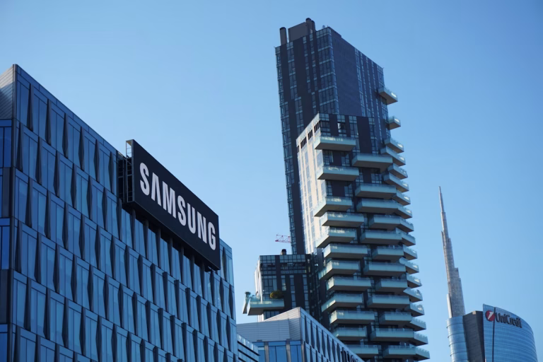 Samsung Faces Backlash Over Unremovable AppCloud Software on Galaxy Phones Samsung Office Building