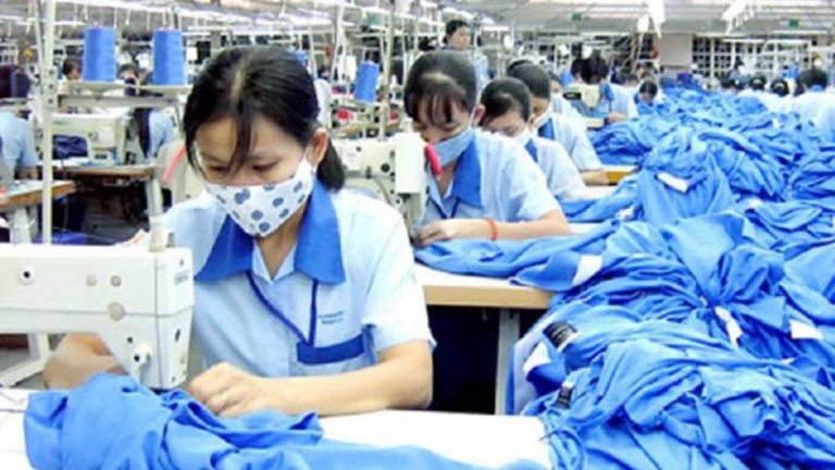 Robot-made t-shirts may soon become reality